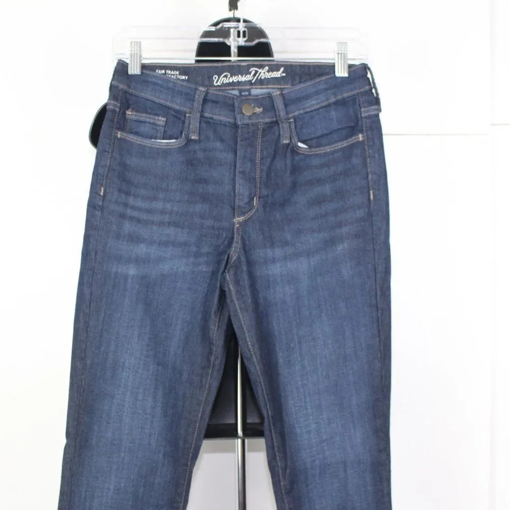 Universal Thread Jeans - Picture 3 of 11